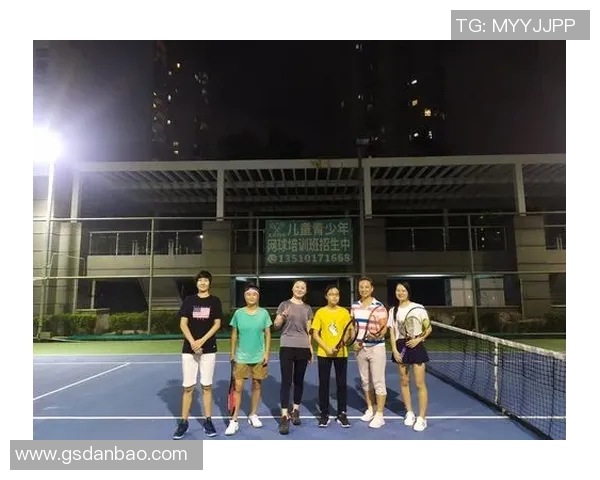 深圳网球队的节奏打法深度解析与战术优势探讨 深圳网球队的节奏打法深度解析与战术优势探讨
