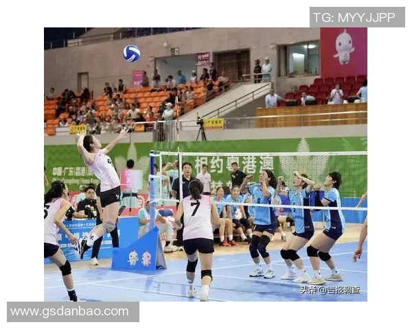 深圳排球队在全运会中的速度表现引发热议展现出强大的竞技实力与团队协作 深圳排球队在全运会中的速度表现引发热议展现出强大的竞技实力与团队协作
