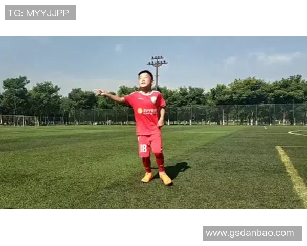 成都足球队荣登足球个人能力排行榜第十位展现实力与潜力