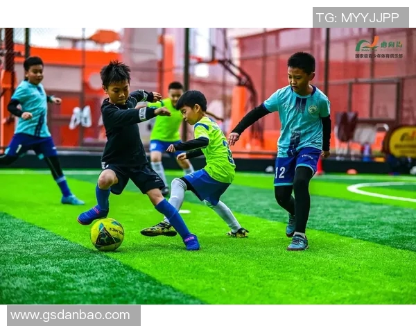 小神兽心目中的足球偶像与他们的精彩瞬间分享